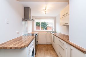 Kitchen- click for photo gallery